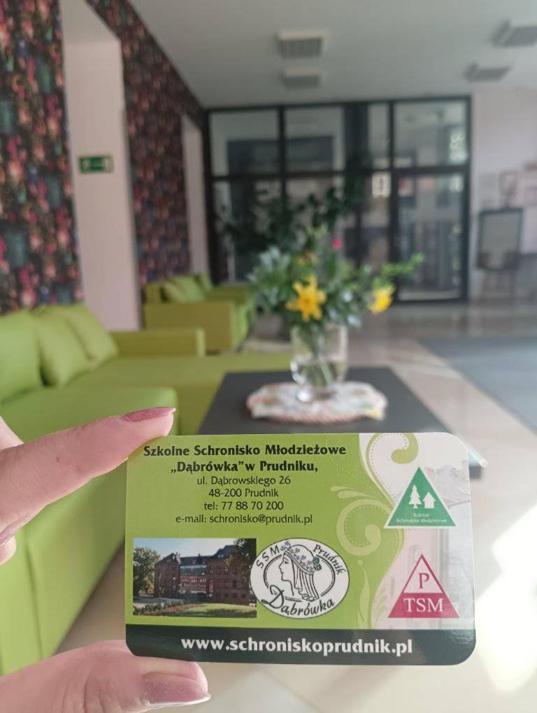 Szkolne Schronisko Mlodziezowe Dabrowka Hostel ปรุดนิค ภายนอก รูปภาพ